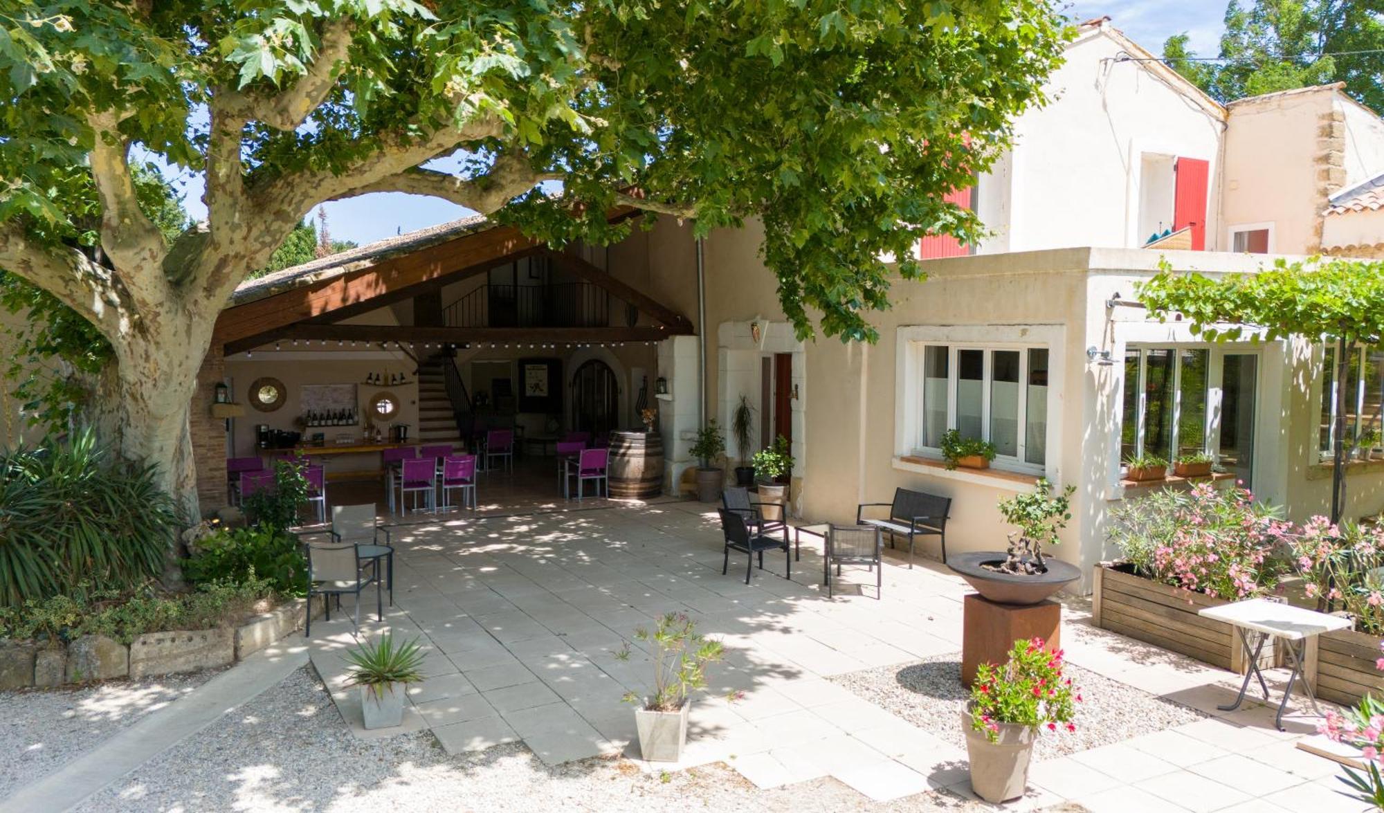 Le Vieux Platane Hotel Cairanne Exterior photo