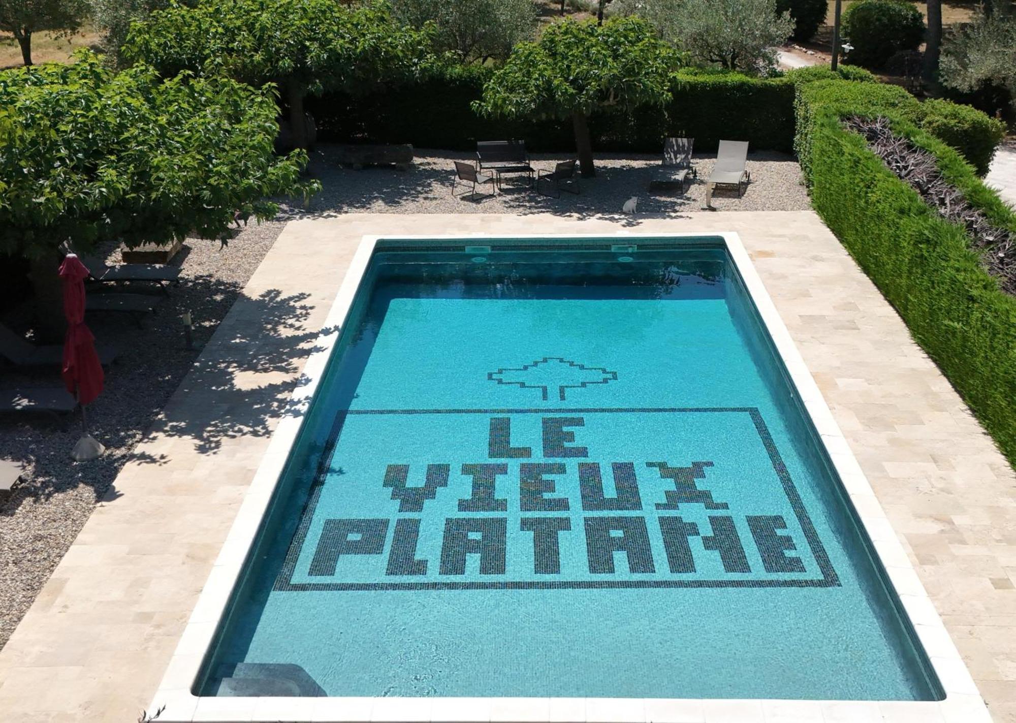 Le Vieux Platane Hotel Cairanne Exterior photo
